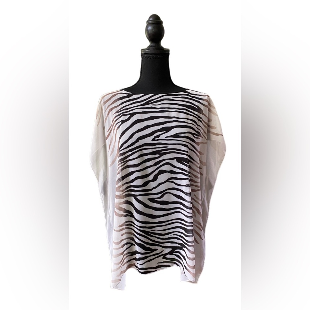 Chico’s: Black, White and Tan Stylish Zebra Print Semi Sheer Flowy Top